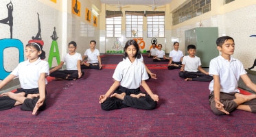 Yoga Yoga